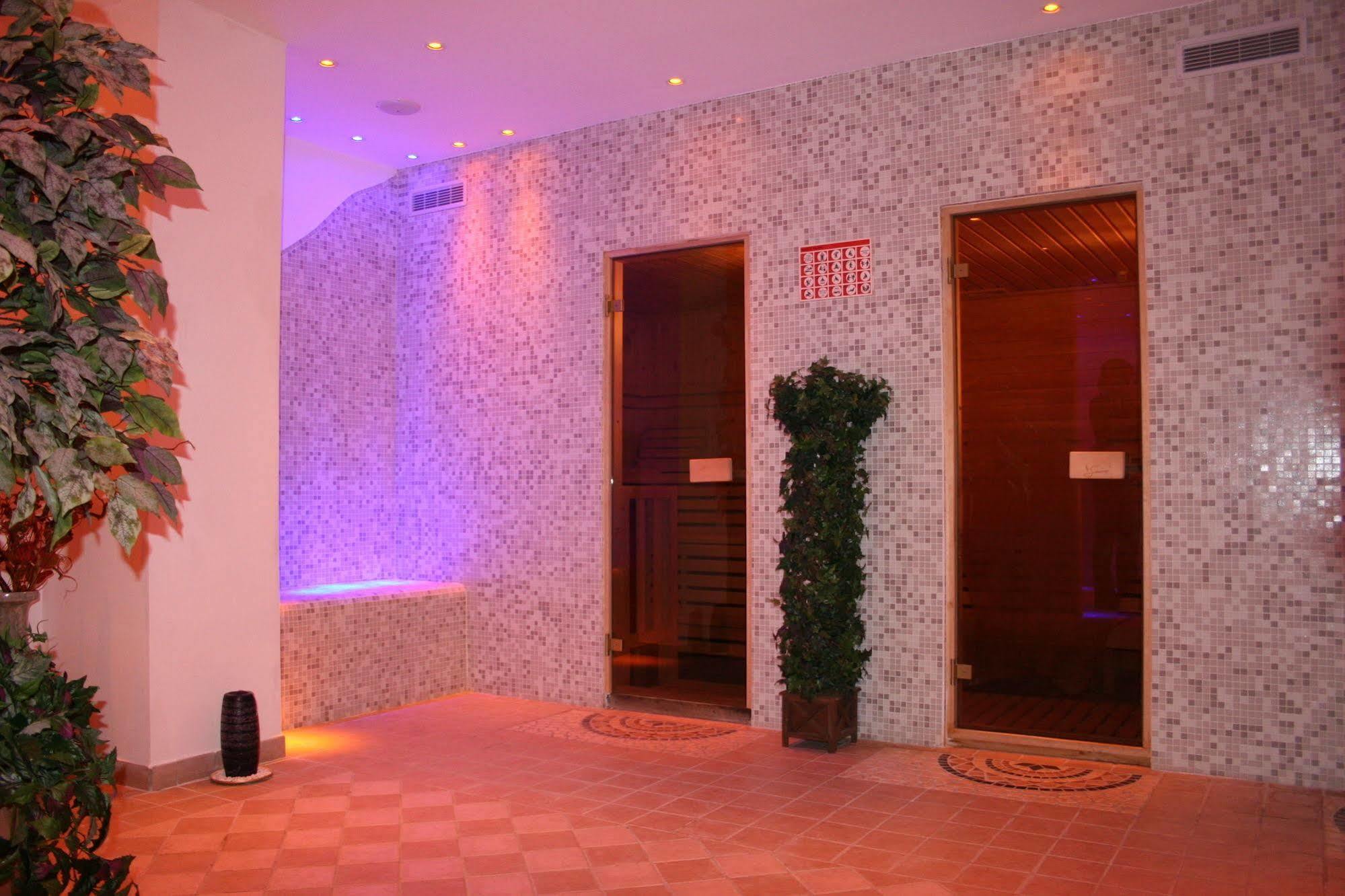 Hotel Olisamir Cavedago Luaran gambar